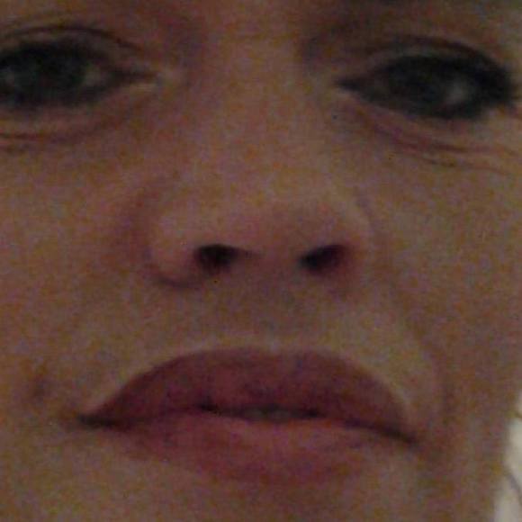 Meet your Posher, Lola - Picture 1 of 8